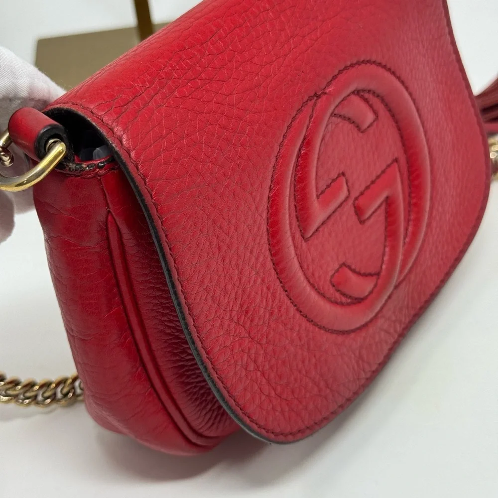 💯 Authentic Gucci Red Soho Small Crossbody Bag with Iconic GG Logo - Picture 4 of 10